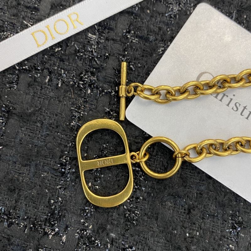 chr1st1an D10r necklaces